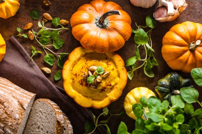 yılbaşı sofrası bal kabaklı çorba tarifi Creamy pumpkin soup